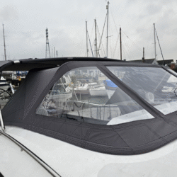 Oyster 885 Standard Sprayhood
