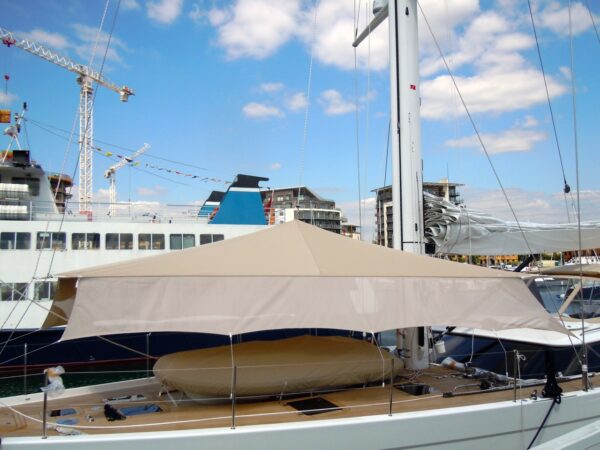Oyster 565 Mesh Side for Foredeck Awning