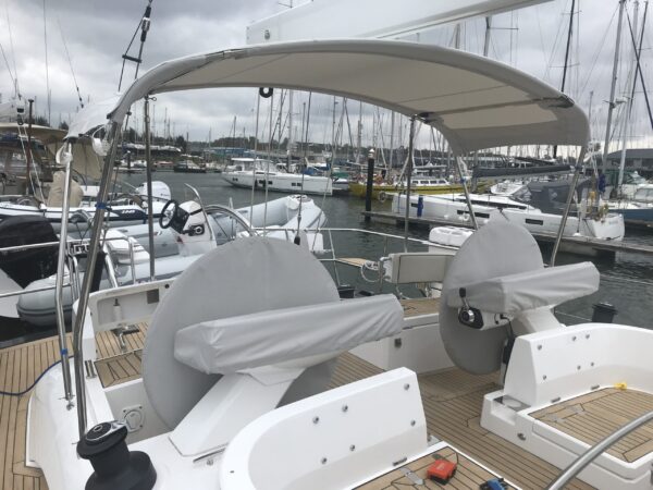 Oyster 495 Helm Bimini