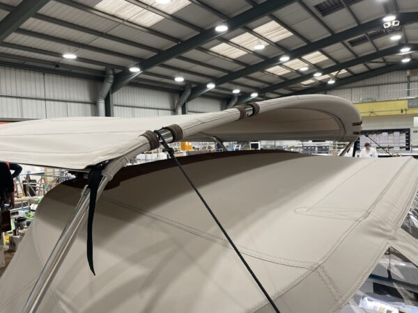 Oyster 495 Standard Bimini - Image 7
