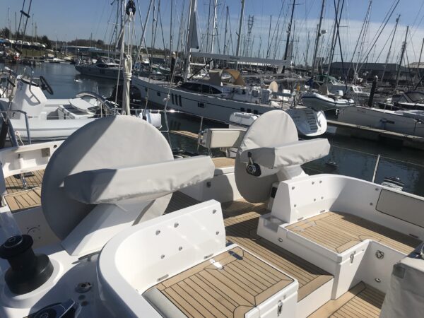 Oyster 495 Wheel Covers - Image 2