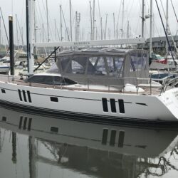 Bimini Enclosure for Oyster 595 by Dolphin Sails