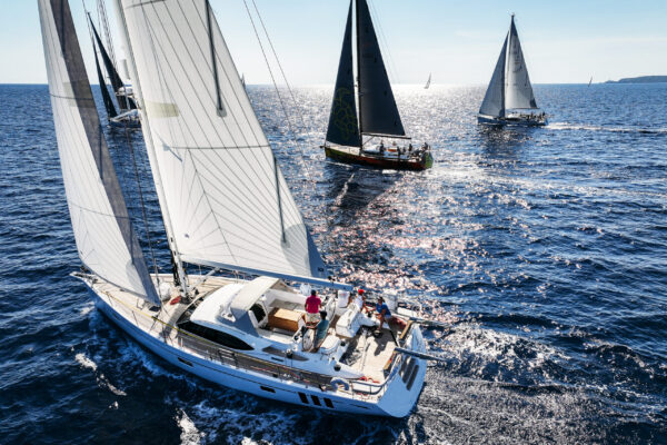 Oyster 495 IMF Mainsails