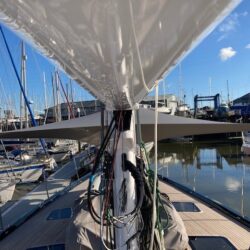 Oyster 885 Awnings