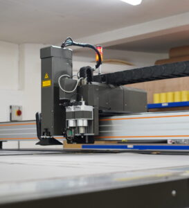 Blackman and White Laser Cutter used by Dolphin Sails